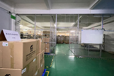  مستودع المواد الخام